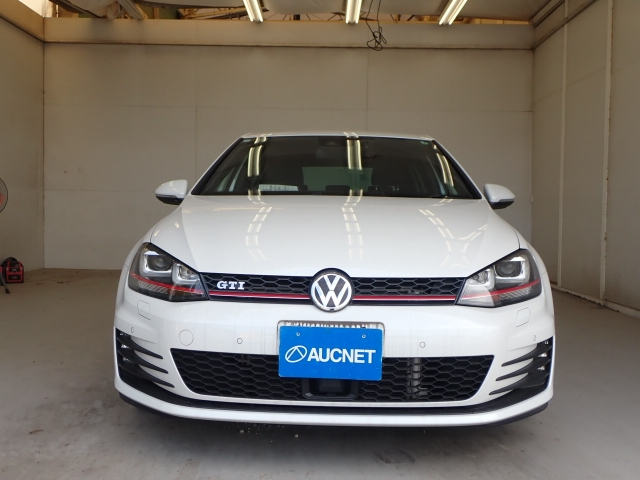 VOLKSWAGEN GOLF 2014