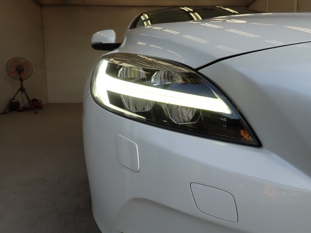 VOLVO V40 2020