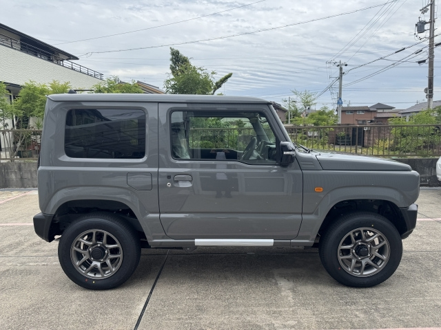 SUZUKI JIMNY 2025