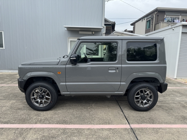 SUZUKI JIMNY 2025