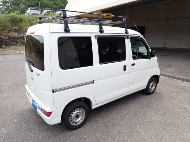 DAIHATSU HIJET VAN 2020