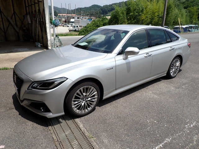 TOYOTA CROWN 2019