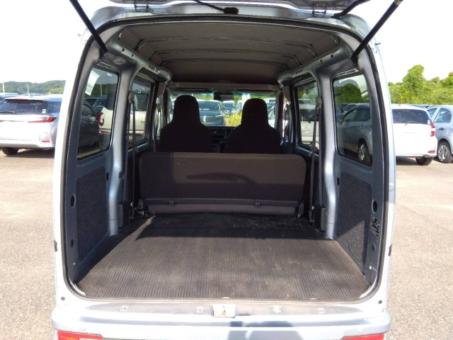 DAIHATSU HIJET VAN 2020