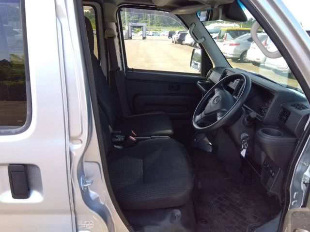 DAIHATSU HIJET VAN 2020