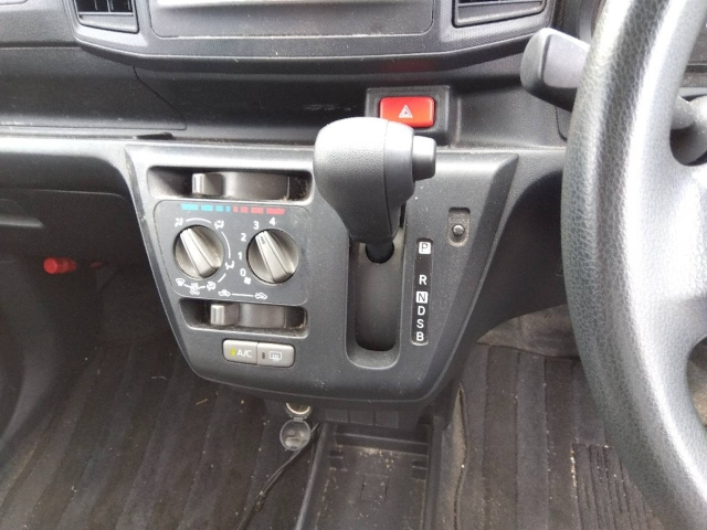 DAIHATSU MIRA E S 2018