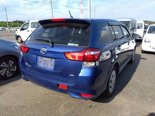 TOYOTA COROLLA FIELDER 2022