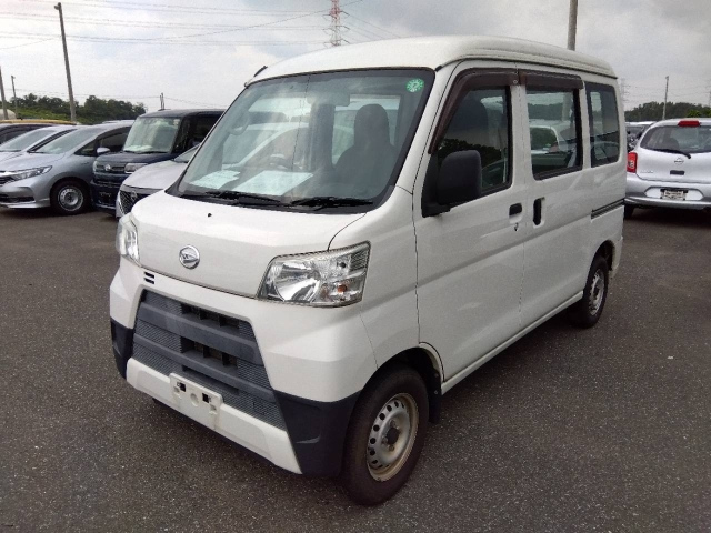 DAIHATSU HIJET VAN 2019