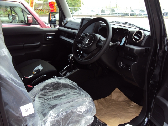 SUZUKI JIMNY 2025