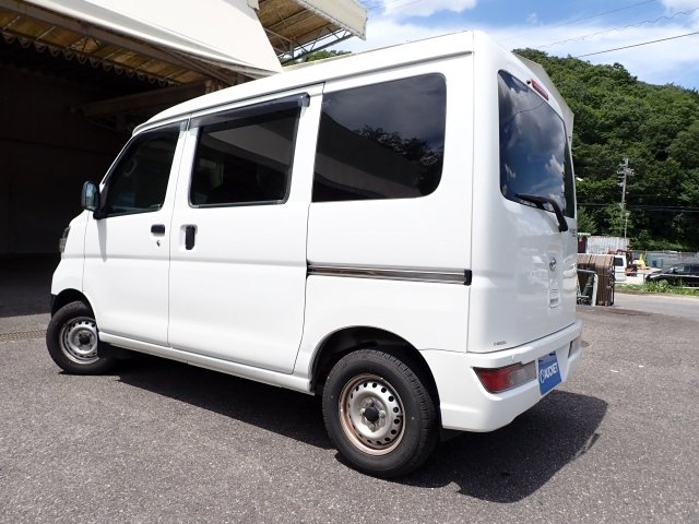 DAIHATSU HIJET VAN 2019