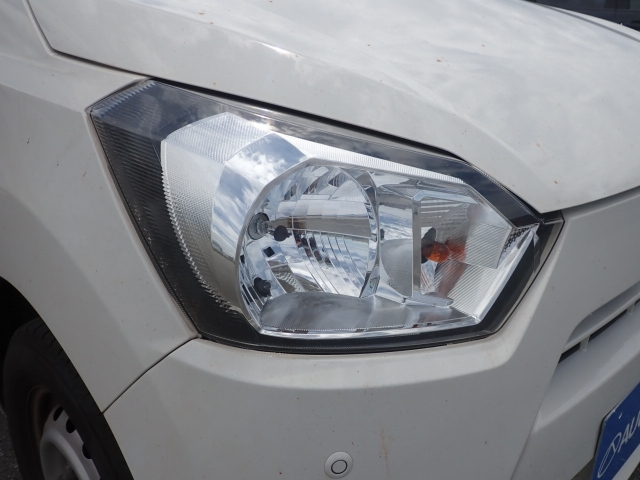 DAIHATSU MIRA E S 2020
