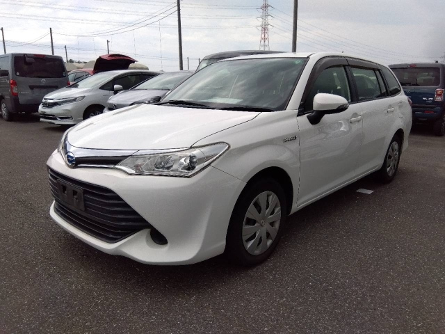 TOYOTA COROLLA FIELDER 2016