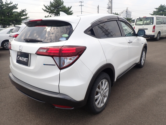 HONDA VEZEL 2014