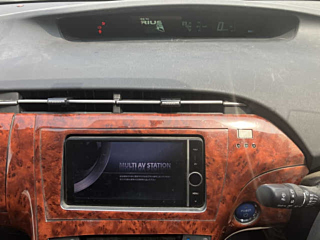 TOYOTA PRIUS 2012