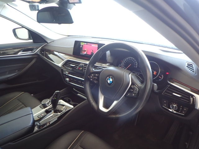 BMW 5 SERIES 2017