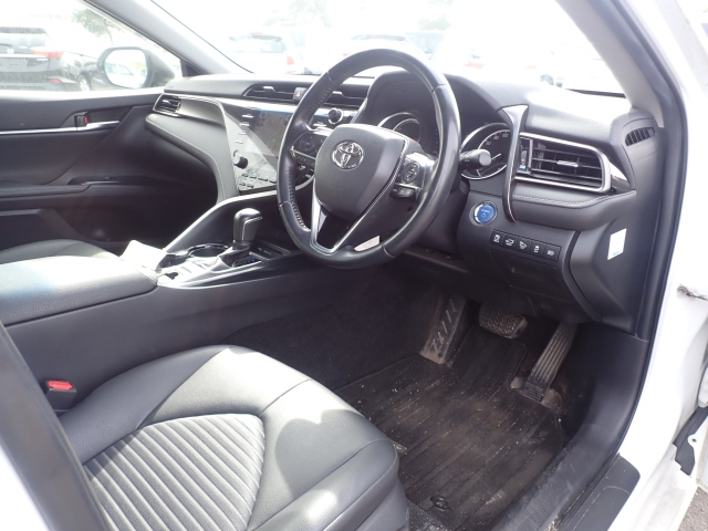TOYOTA CAMRY 2020