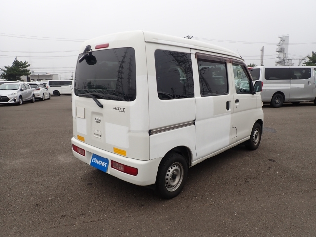 DAIHATSU HIJET VAN 2017