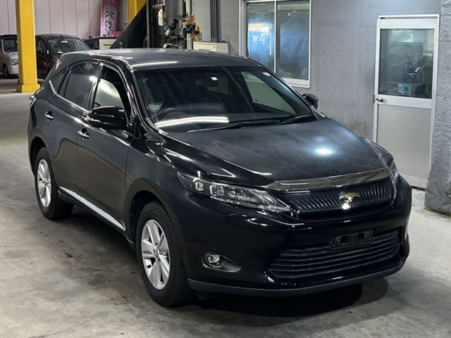 TOYOTA HARRIER 2016