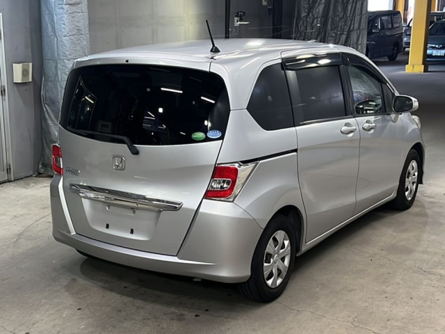 HONDA FREED 2014