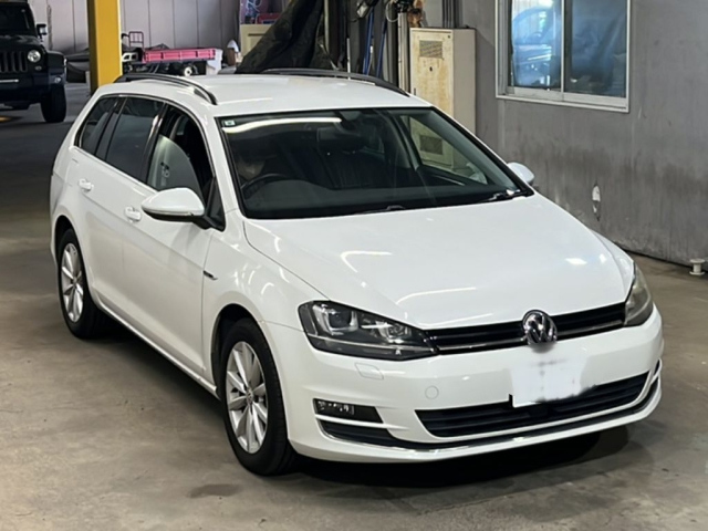 VOLKSWAGEN GOLF VARIANT 2015
