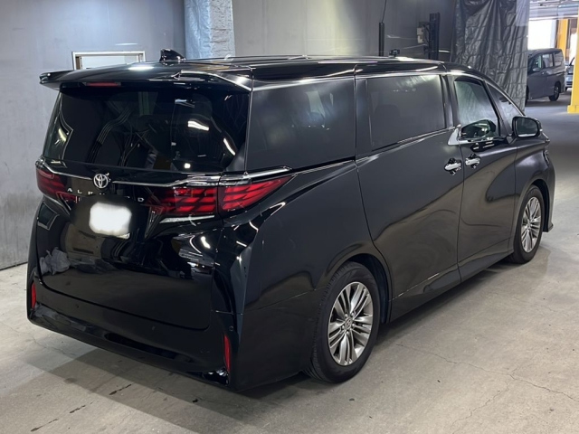 TOYOTA ALPHARD 2024