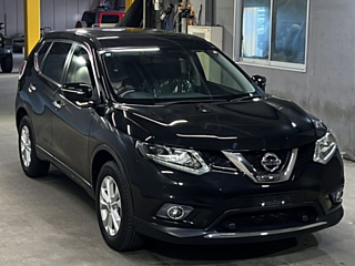 NISSAN X-TRAIL 2016