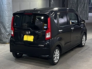 DAIHATSU MOVE 2016