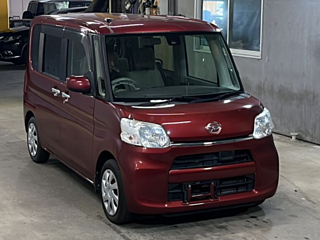 DAIHATSU TANTO 2015