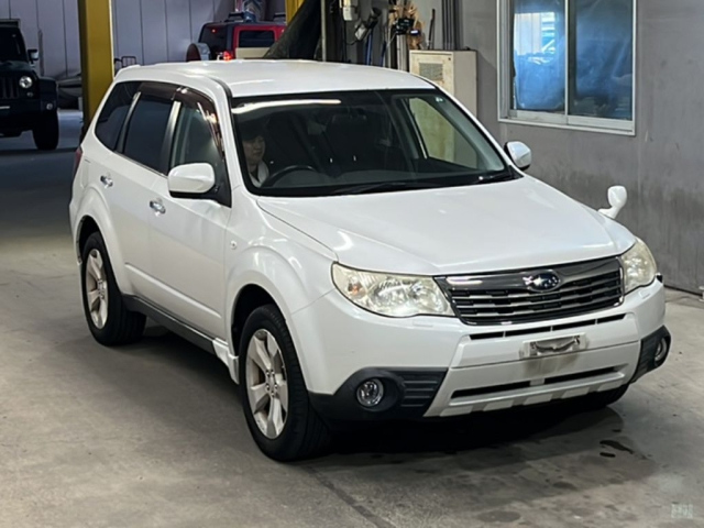 SUBARU FORESTER 2010