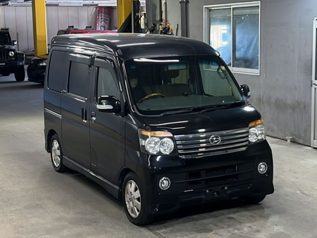 DAIHATSU ATRAI WAGON 2013