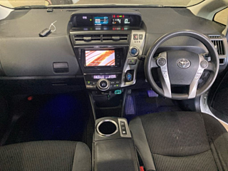 TOYOTA PRIUS ALPHA 2015
