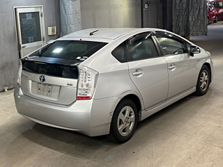 TOYOTA PRIUS 2010