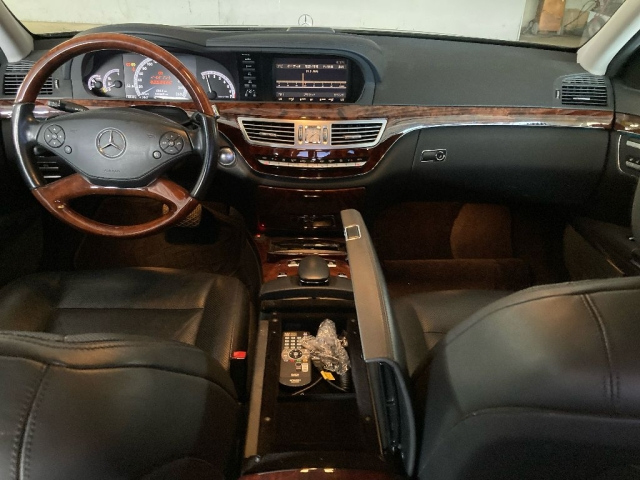 MERCEDES BENZ S CLASS 2010
