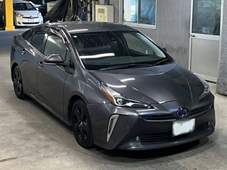 TOYOTA PRIUS 2021