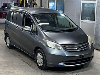 HONDA FREED 2009