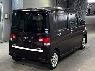 DAIHATSU TANTO 2013
