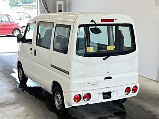 MITSUBISHI MINICAB VAN 2010