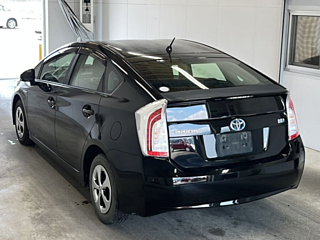 TOYOTA PRIUS 2012