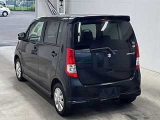 SUZUKI WAGON R 2011
