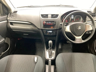 SUZUKI SWIFT 2015