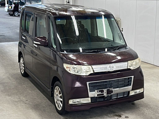 DAIHATSU TANTO 2010