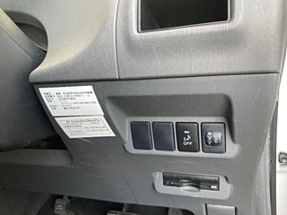 TOYOTA PRIUS ALPHA 2014