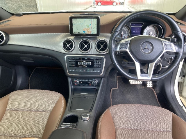 MERCEDES BENZ GLA CLASS 2014