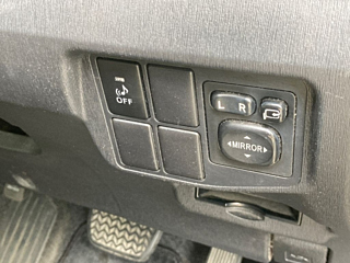 TOYOTA PRIUS 2012