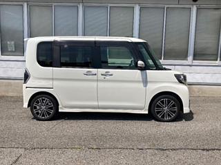 DAIHATSU TANTO 2016