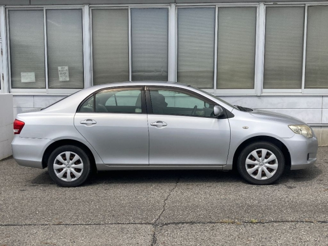 TOYOTA COROLLA AXIO 2011