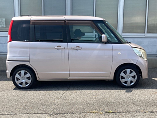 NISSAN ROOX 2011