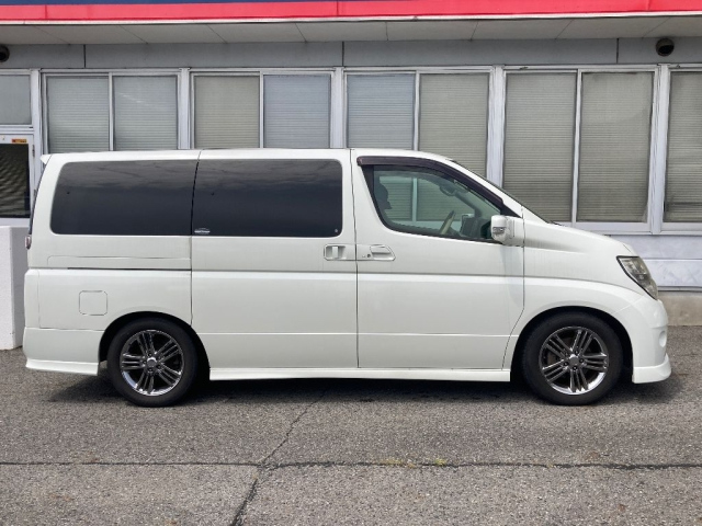 NISSAN ELGRAND 2008
