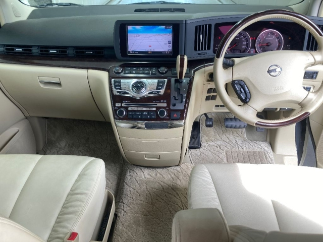 NISSAN ELGRAND 2008