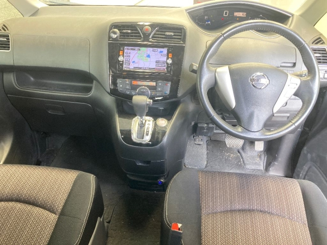 NISSAN SERENA 2014