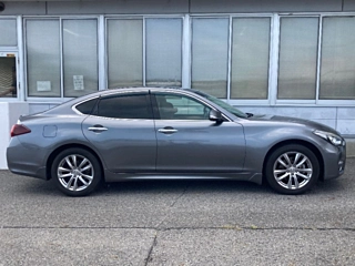 NISSAN FUGA 2016